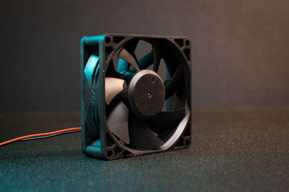 HoneyBadger Balance Series 8025 Axial Fan by Fabreeko – product photo 5