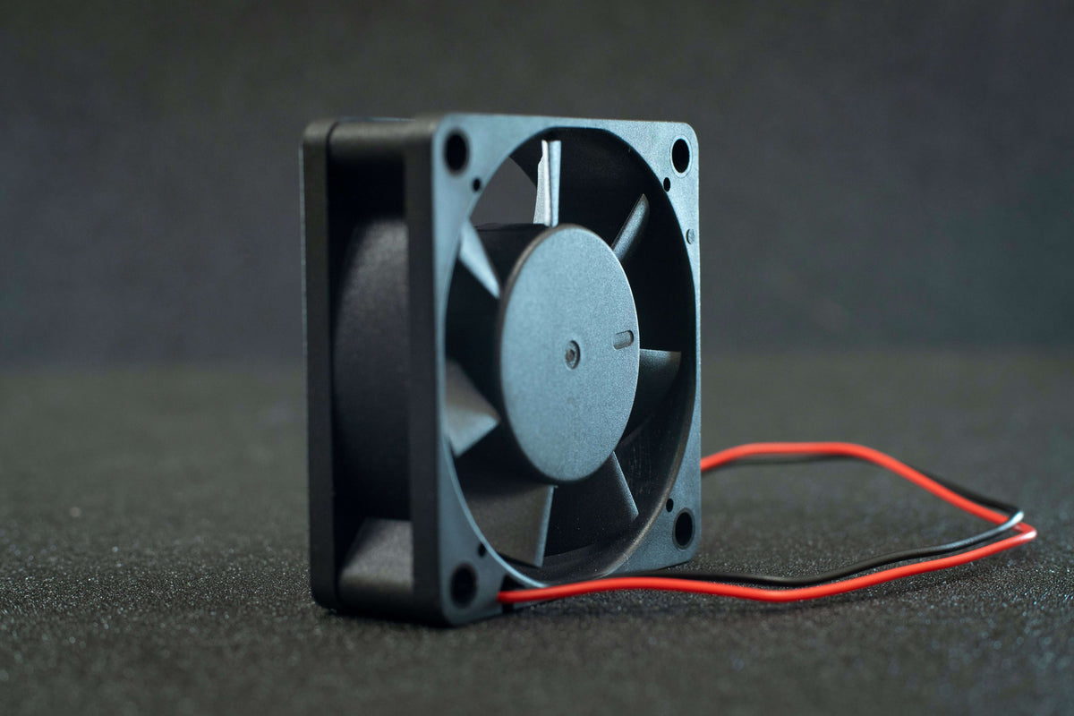 HoneyBadger Balance Series 6020 Axial Fan by Fabreeko – product photo 3