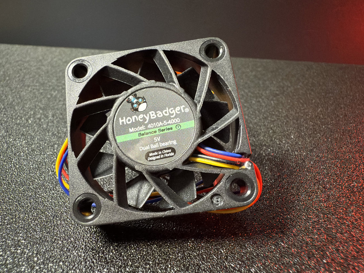 HoneyBadger 4010 5V Axial Fan by Fabreeko – product photo 2